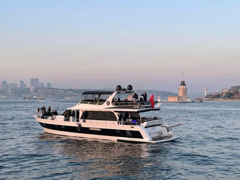 Istanbul: Bosphorus Private Guided Yacht Cruise with Snacks - Dolmabahçe, Çırağan, and Ortaköy in the opening minutes