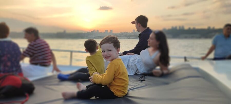 Istanbul: Bosphorus Sunset Cruise on Yacht with Live Guide - A gentle start from Kabataş Square