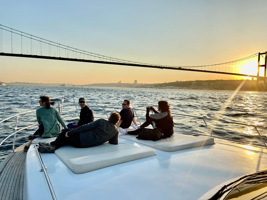 Istanbul: Bosphorus Yacht Cruise at Sunset with Snacks - Sailing past Dolmabahçe Palace and the European shore