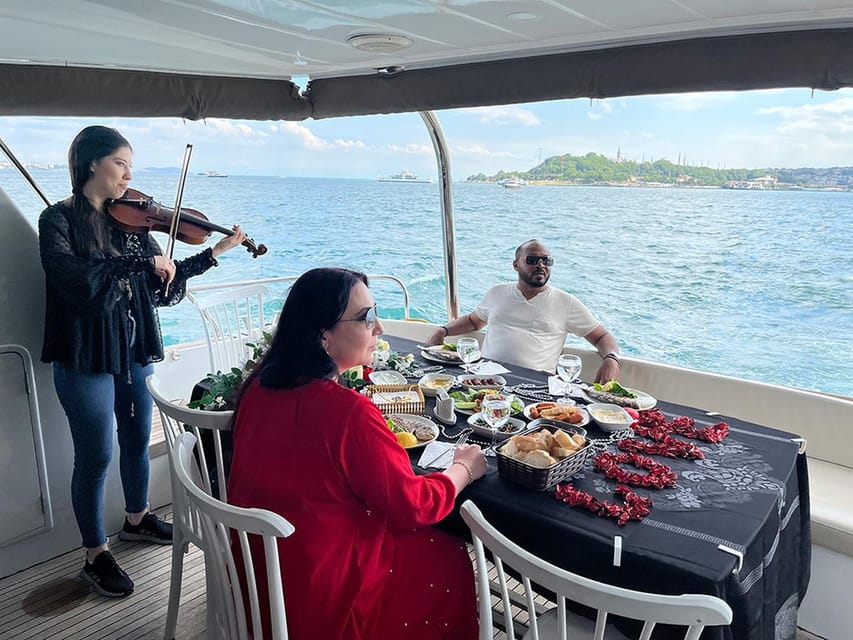 Istanbul: Bosphorus Yacht Cruise at Sunset with Snacks - Weather, seasons, and the sunset gamble