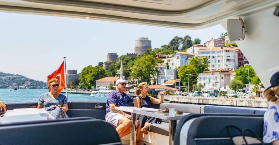 Istanbul: Bosphorus Yacht Cruise with Stopover on Asian Side - From Dolmabahce to Ortakoy