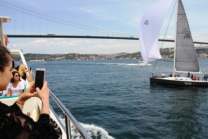 Istanbul Bosphorus Yacht Experience – Asian Side Visit in Kanlica - Beylerbeyi Palace and the Asian shore