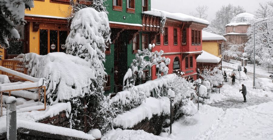 Istanbul: Bursa & Uludag Tour with Lunch & Cable Car Option - How the day feels in practice