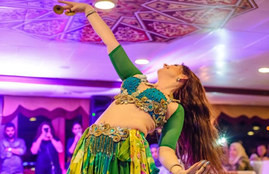 Istanbul: Dinner Cruise on the Bosphorus - Space, weather, and comfort onboard