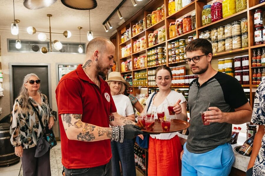 Istanbul: European and Asian Side Guided Foodie Walking Tour - Crossing the Bosphorus by ferry