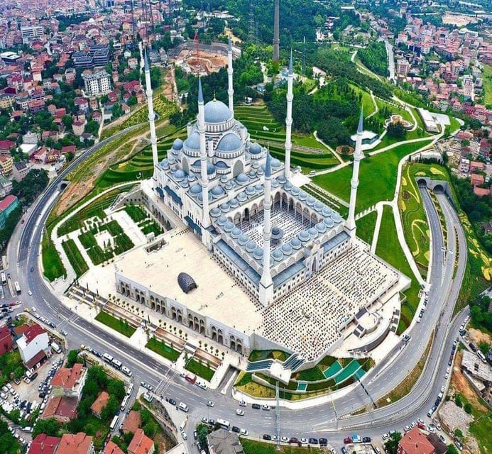 Istanbul: Full-Day 2-Sides City Tour with Lunch & Boat Tour - Transport, timing, and the real pace of the day