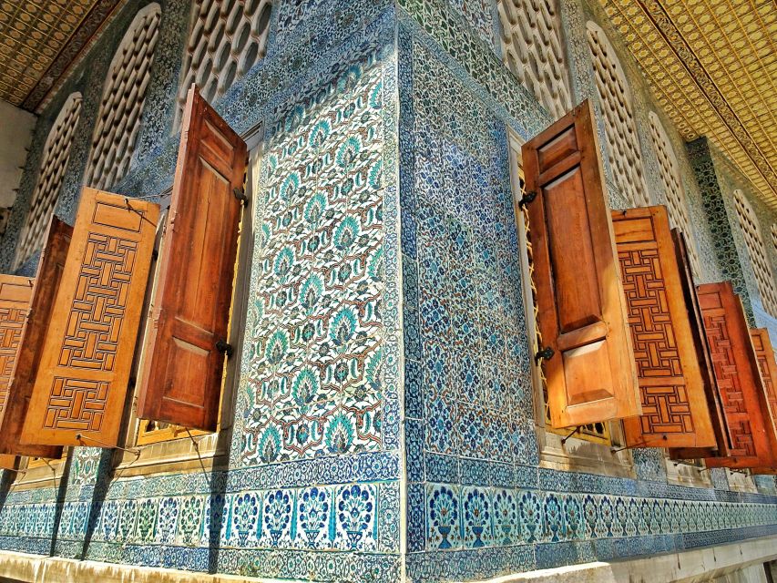 Istanbul: Full-Day City Highlights Tour with Lunch - The Blue Mosque and Sultanahmet Square