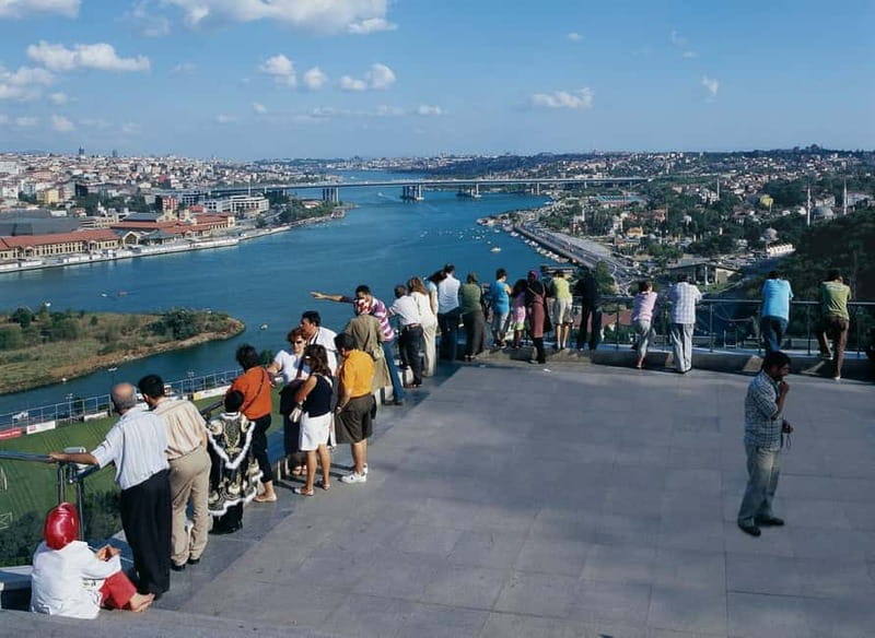 Istanbul: Guided Bosphorus Cruise & Golden Horn Bus Tour - The Bosphorus cruise from the water