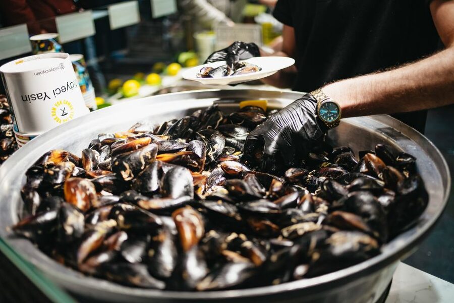 Istanbul: Guided Food and Culture Tour - Kurdish food and southeast Turkish flavors