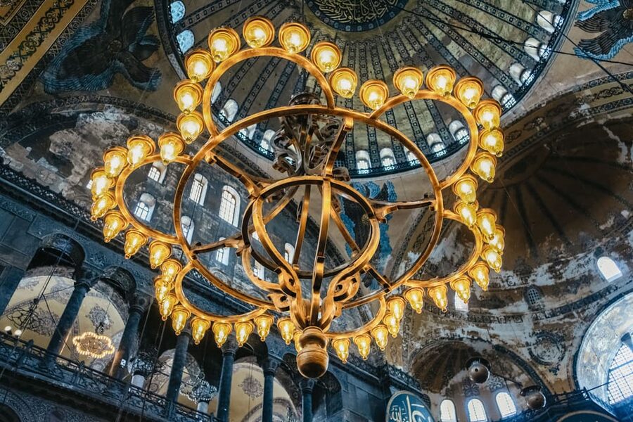 Istanbul: Hagia Sophia Skip-the-Line Ticket with Audio Tour - Audio guide or live guide?