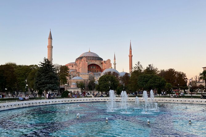 Istanbul Heritage Tour - Incl. Lunch - Hagia Sophia begins the morning