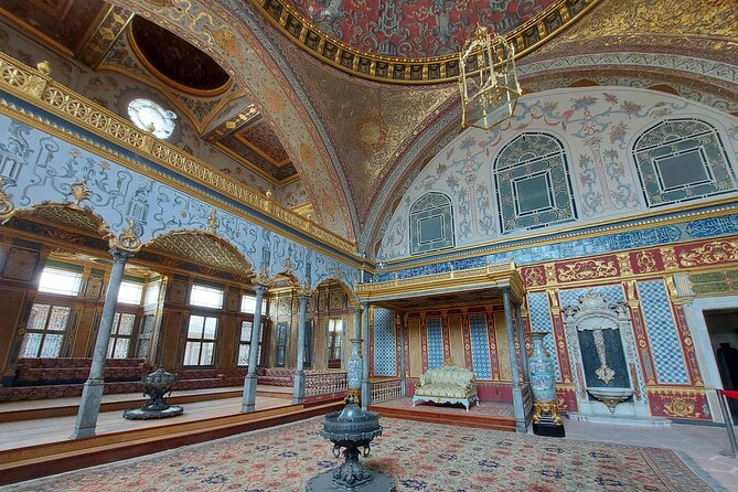 Istanbul Highlights! Blue Mosque, Hagia Sophia, Topkapı and More! - Grand Bazaar and Nuruosmaniye Mosque