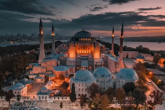 Istanbul Highlights Private Tour: Hotel Pick-Up & Drop-Off - Starting in Sultanahmet, Istanbul’s historic core