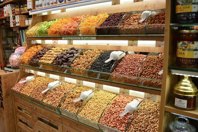 Istanbul Highlights: Small-Group Tour with a Local Expert - What the guides add to the day