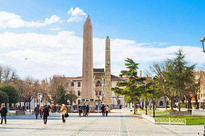 Istanbul Highlights: Small-Group Tour with a Local Expert - Starting at the Blue Mosque and Hippodrome