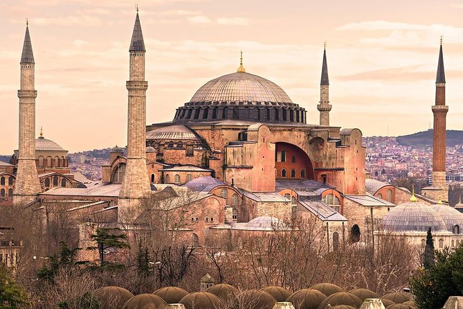 Istanbul Historical Tour with Guide, Lunch and Transfers - The walking demands are easy to underestimate
