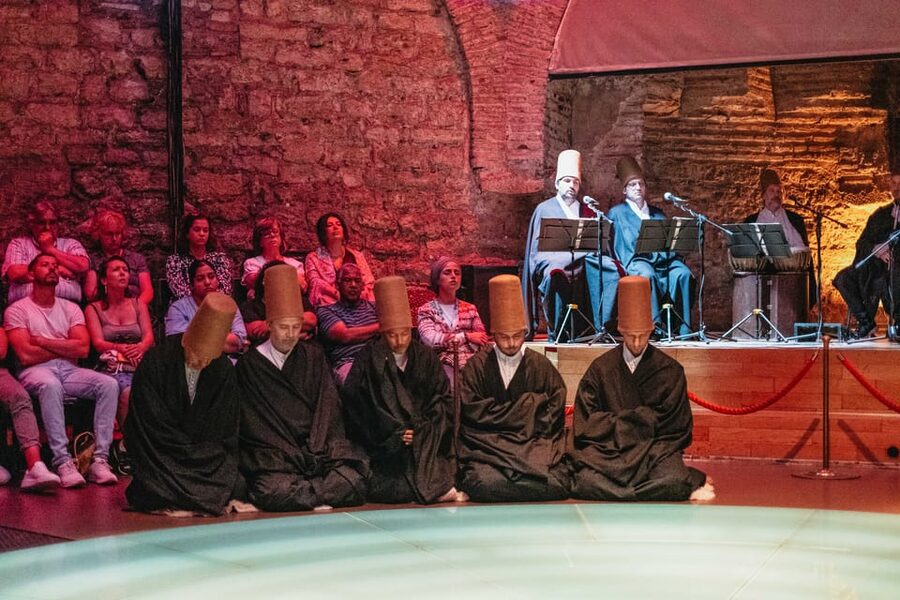 Istanbul: Hodjapasha Whirling Dervishes Show & Exhibition - Practical tips for a respectful visit