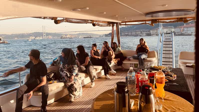 Istanbul: Morning or Sunset Cruise with Guide and Snacks - Why seeing Istanbul from the Bosphorus matters