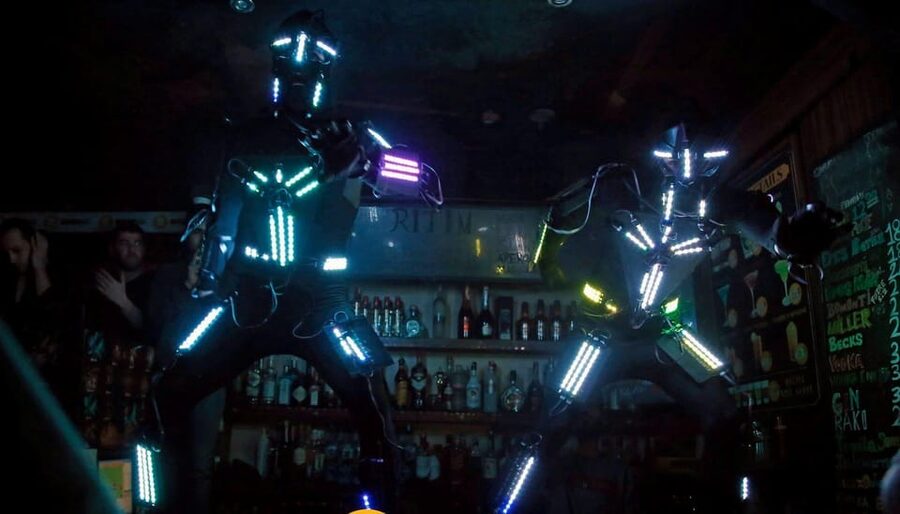 Istanbul: Rooftop Pub Crawl with Party Bus - VIP entry and what it really saves you