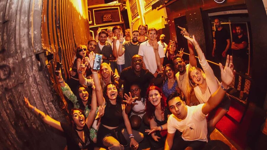 Istanbul: Rooftop Pub Crawl with Party Bus - Starting at Fred Bar in Taksim