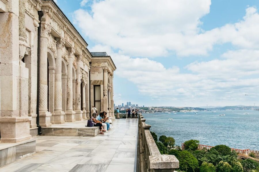 Istanbul: Topkapi Palace and Harem Guided Tour with Ticket - The 10-minute Sultanahmet orientation