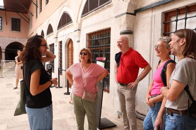 Istanbul: Topkapi Palace and Harem Museum Tour with Ticket - Should you book Topkapi Palace and Harem with Tourmania?