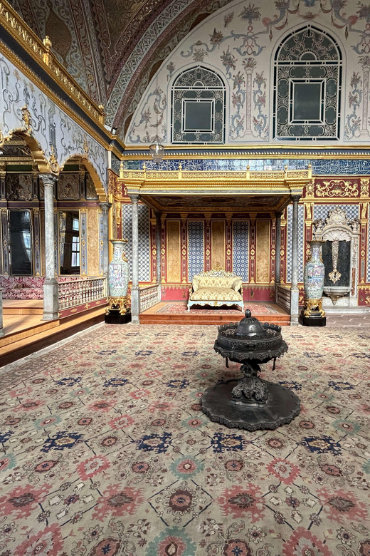 Istanbul: Topkapi Palace & Harem Museum Ticket & Audio Guide - Practical value at $61