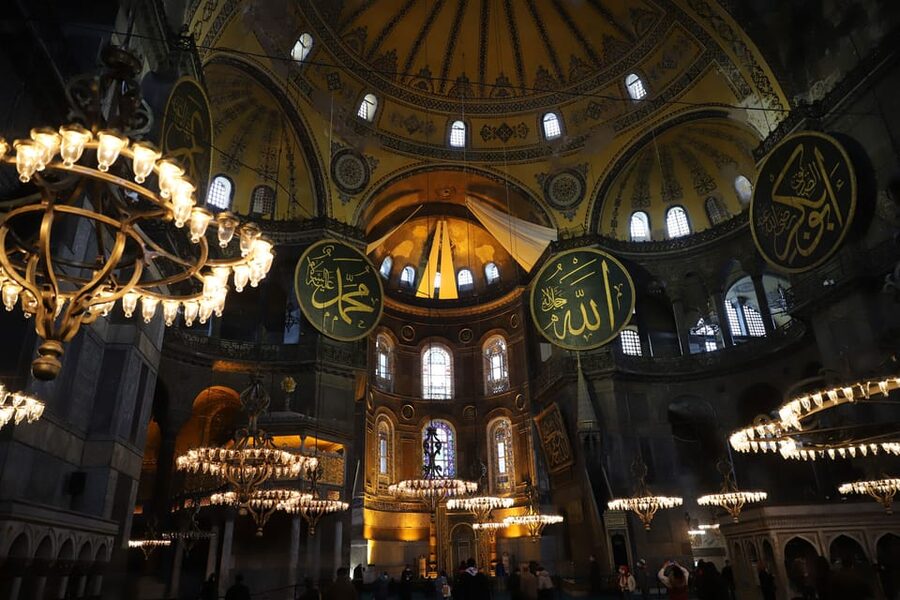 Istanbul: TouristPass Skip-the-Line Entry to 100+Attractions - Islands, day trips, and sights beyond the center