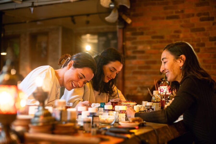 Istanbul: Traditional Stained Glass Painting Workshop - Key points to know before booking