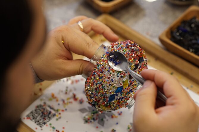 Istanbul: Turkish Mosaic Lamp Workshop in Galata – All Included - Building the mosaic design