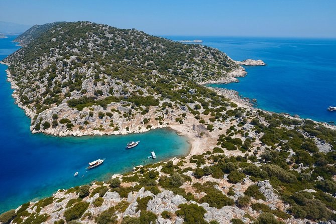 Kas: Kekova Island Sunken City & Historical Sites Boat Tour - Üzüm İskelesi closes the day with tea and open water