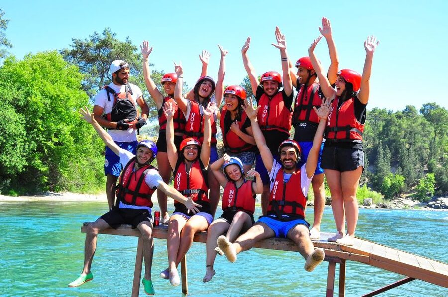 Köprülü Canyon Antalya: Whitewater Rafting Trip - Riverside lunch after the exertion