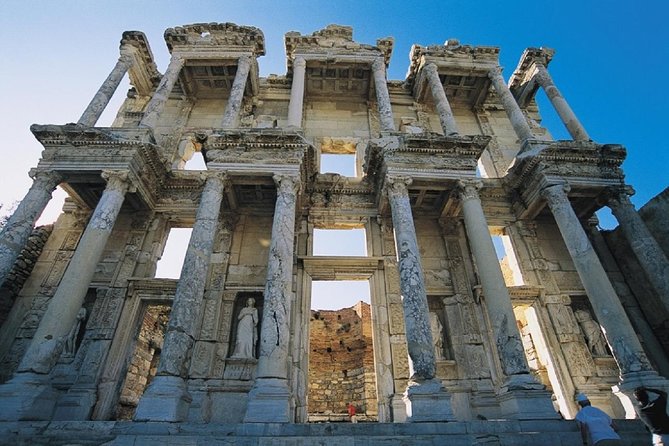 Kusadasi Shore Excursion: Ephesus Sightseeing Tour with Lunch - The carpet stop and the part to consider carefully