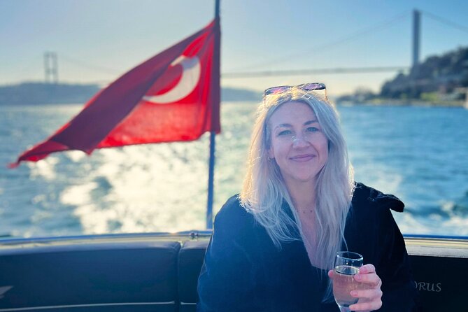 Luxury Bosphorus Yacht Tour – Asian Side Stop & Exploration - The return route past the Golden Horn