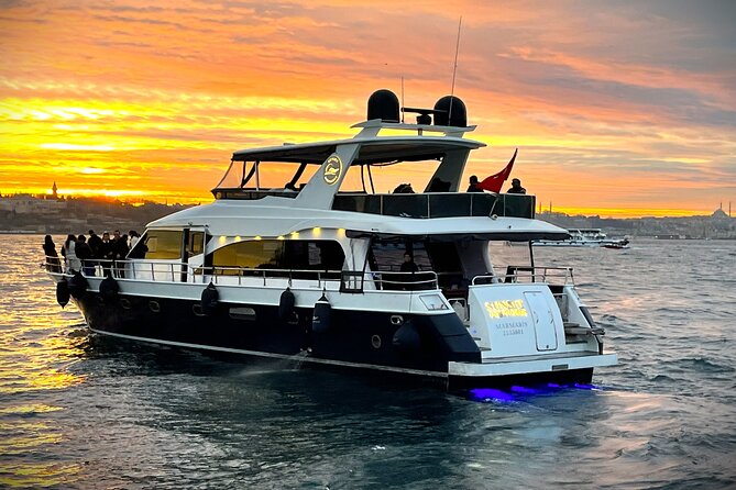 Luxury Sunset Yacht Cruise on the Bosphorus – Refresh & Relax - A small yacht instead of a ferry crowd