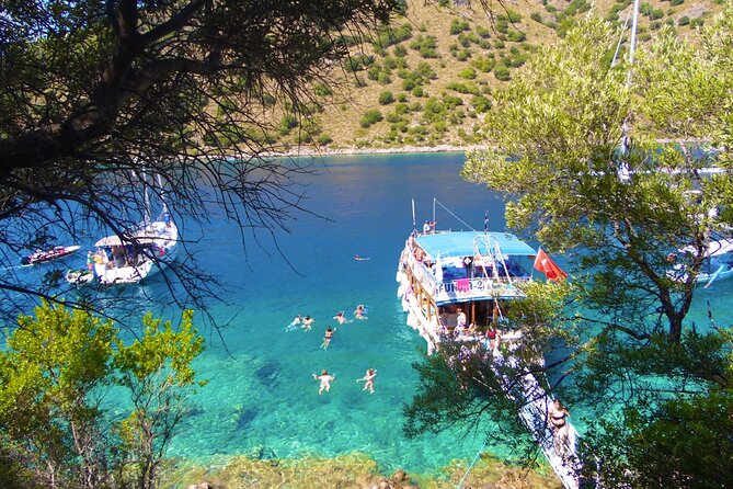 Ölüdeniz: Butterfly Valley Boat Trip with Buffet Lunch - Aquarium Bay and the swimming rhythm