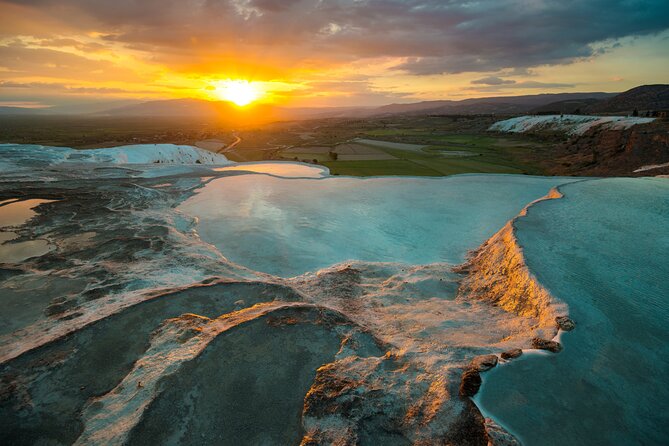 Pamukkale Small Group Tour From Kusadasi or Selcuk - Why this Pamukkale day trip makes sense