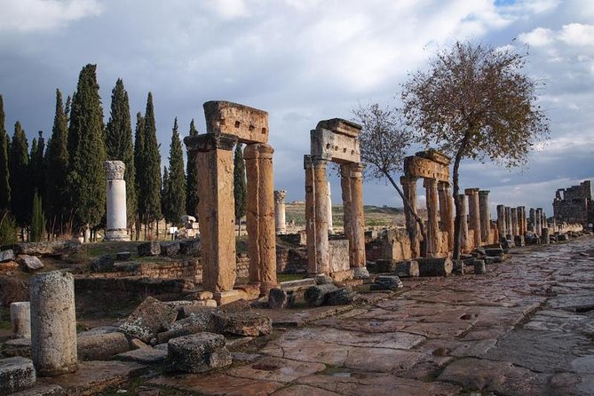 Pamukkale Small Group Tour From Kusadasi or Selcuk - Group size, timing, and the cruise promise