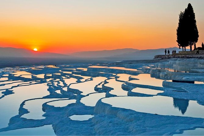 Pamukkale Small Group Tour from Kusadasi Port/Hotels - The long road from Kusadasi to Pamukkale