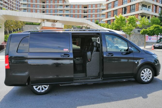 Private Istanbul Airport (IST) Transfer To/From City Center - Who will find this transfer useful
