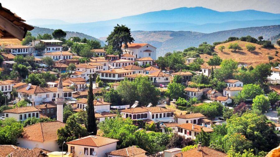 Private Sirince Village Tour From Kusadasi Port Cruiser Only - The 30-minute drive into the hills