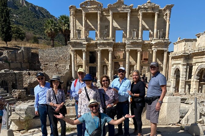 Private Tour in Ephesus and Traditional Turkish Bath from Port - Walking through Ephesus in two hours