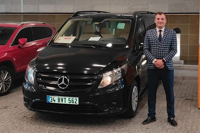 Private Transfer From Istanbul Airport to Istanbul - The 10 to 13 minute wait for your private van