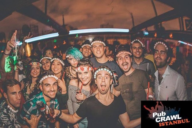 Pub Crawl Istanbul / Rooftop Clubs & Party Bus - What the guides add to the night