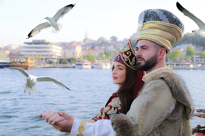 Short Bosphorus Cruise Tour With Hotel Pickup And Audio Guide - What this Istanbul boat ride is really like