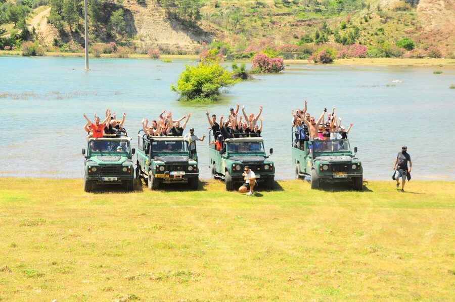 Side: Green Canyon and Waterfall Jeep Safari with Lunch - Roman aqueducts and the first photo stop