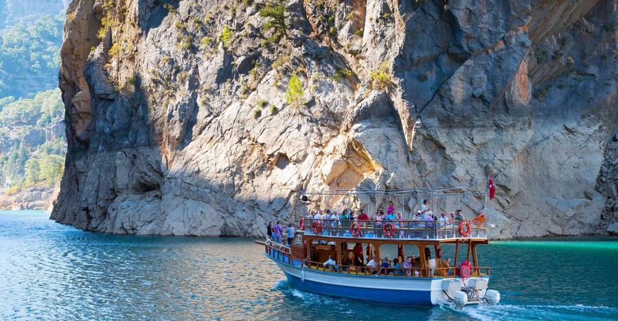 Side: Green Canyon Jeep and Boat Tour with Lunch - Oymapınar villages and everyday local life