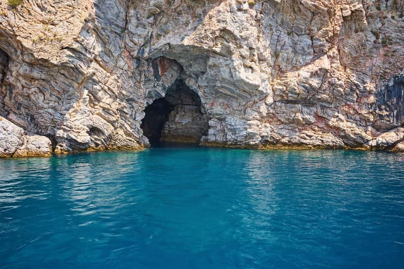 Side: Pirate Boat Trip with Lunch & Swimming Stops - Should you book the Baba A Boat cruise?