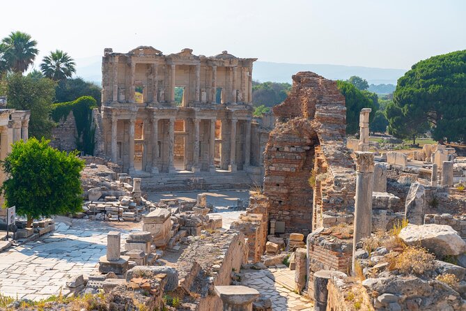SKIP-THE-LINE: Group or Private Ephesus & Artemis Tour with LUNCH - Lunch, carpets, and the practical side of artisan stops