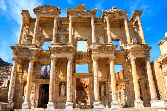SKIP-THE-LINE: Group & Private Ephesus Tour ENTRY FEE & LUNCH - The House of the Virgin Mary requires the right expectations
